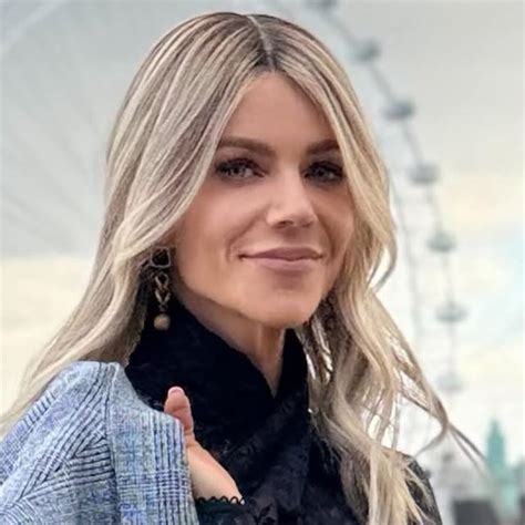 kaitlin olson|Kaitlin Olson (@kaitlinolson) • Instagram photos and videos.